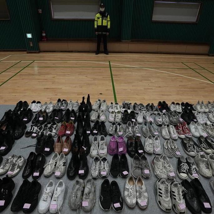 After tragic crush, lost shoes await owners at Seoul gym